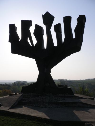 Denkmal fuer die im KZ ermordeten Juden